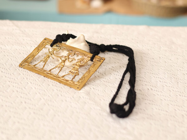 Neck piece 1