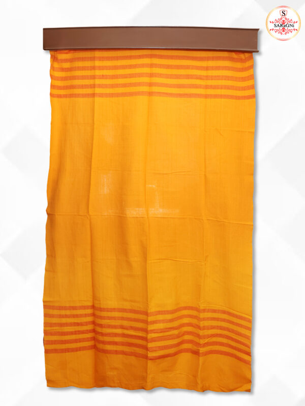 HANDLOOM DOOR CURTAIN